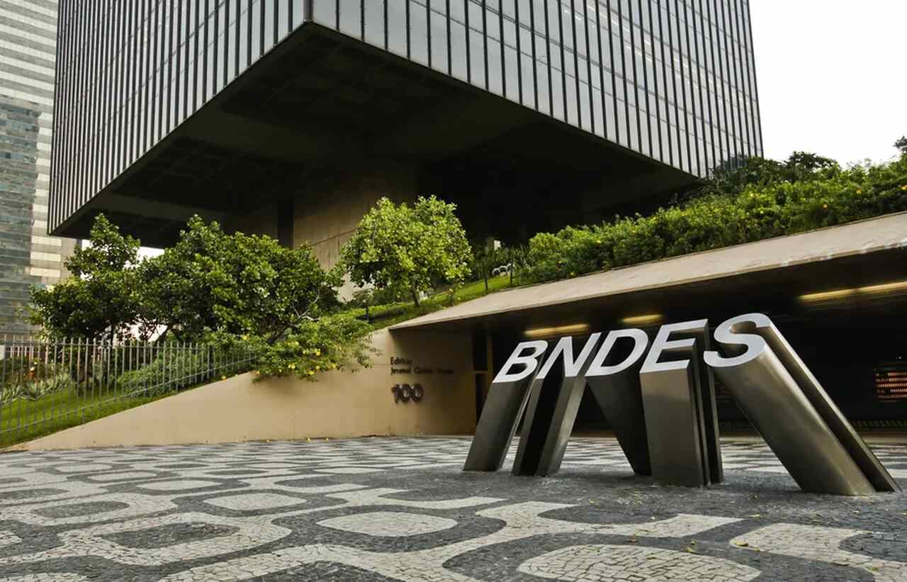 Concurso BNDES Acre 2025: Edital, Inscrição e Salários