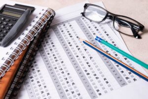 Concursos públicos no RS: oportunidades com salários de até R$ 21,9 mil