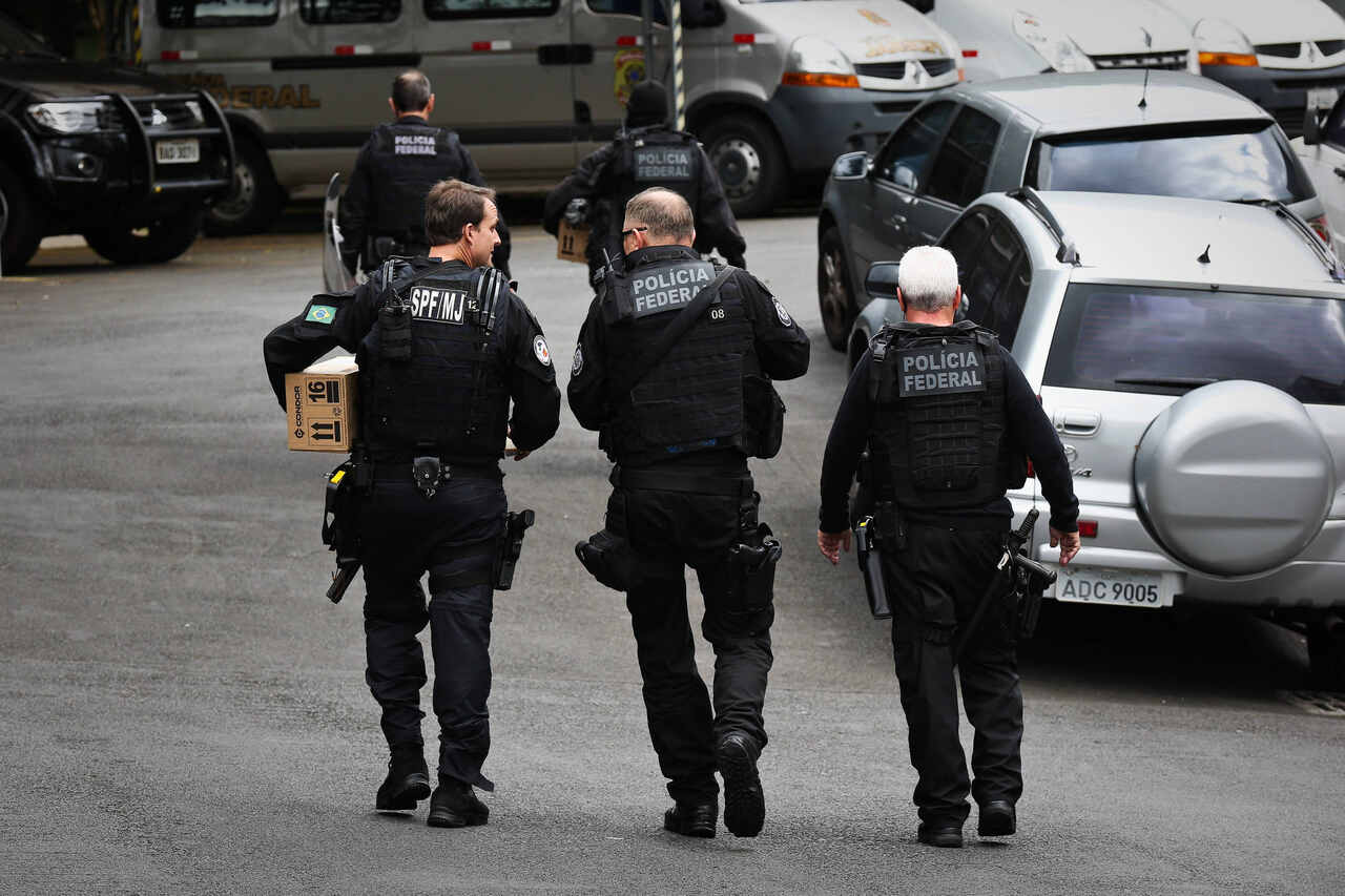 Agentes da Polícia Federal 