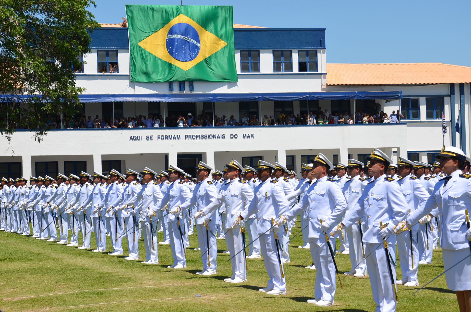 Formatura de oficiais da Marinha do Brasil 